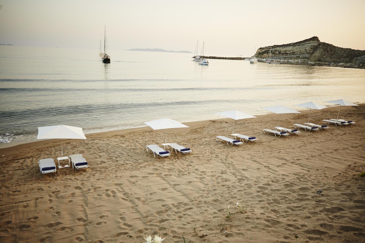 Acantha Boutique Hotel Ereikoussa エクステリア 写真