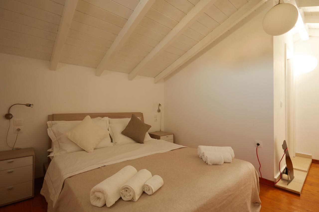 Acantha Boutique Hotel Ereikoussa エクステリア 写真
