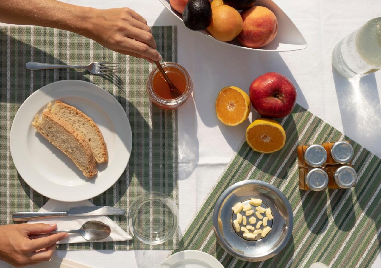 Acantha Boutique Hotel Ereikoussa エクステリア 写真
